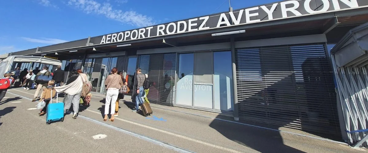 Ryanair RDZ Terminal - Rodez-Marcillac Airport