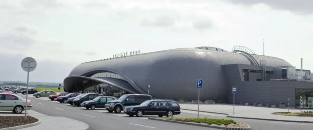 Ryanair BRQ Terminal - Brno–Tuřany Airport