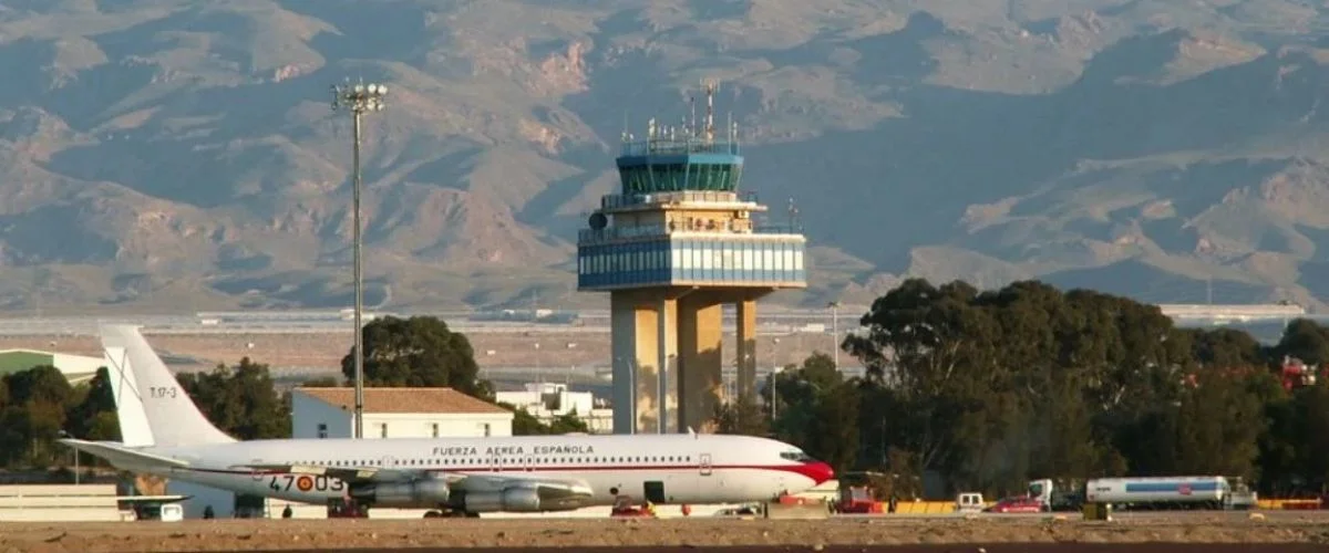 Ryanair LEI Terminal - Almería Airport