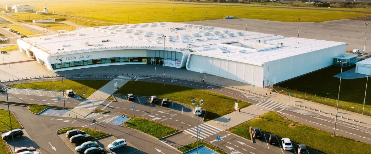 Ryanair LUZ Terminal - Lublin Airport