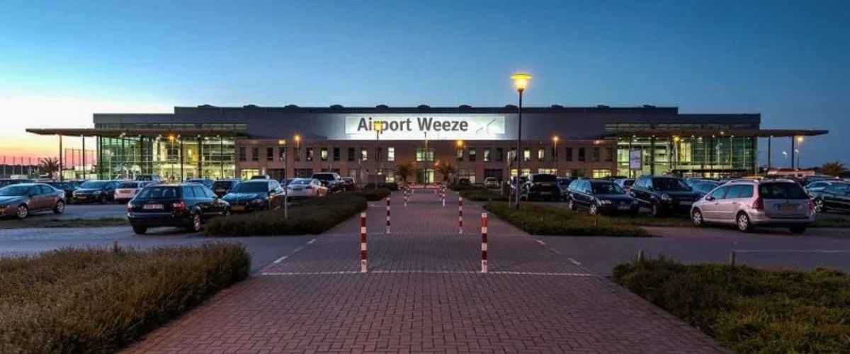 Ryanair NRN Terminal Weeze Airport