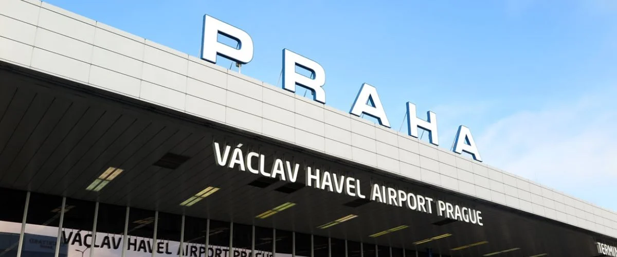 Ryanair PRG Terminal Václav Havel Airport Prague