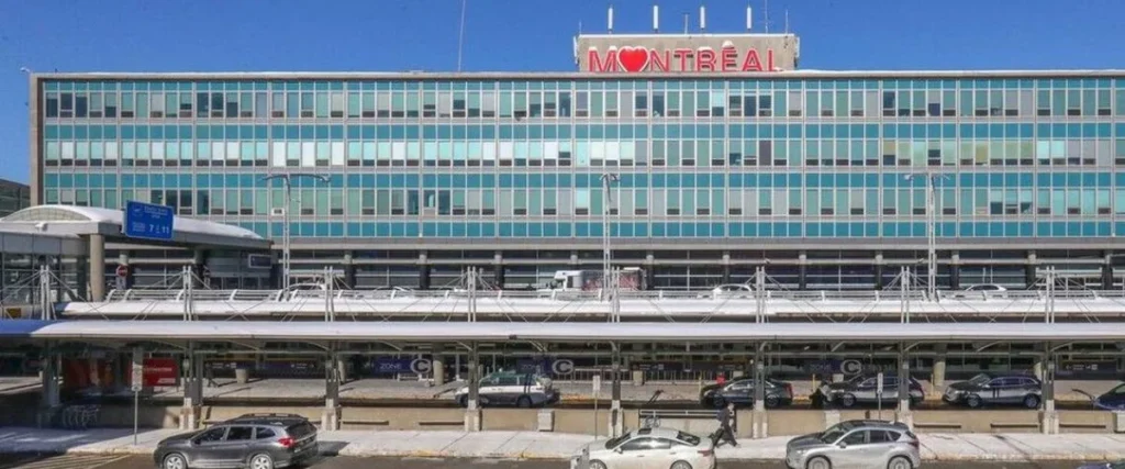 Ryanair YUL Terminal - Montreal-Pierre Elliott Trudeau International Airport